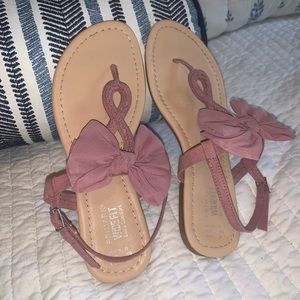 Dusty pink/light purple sandals